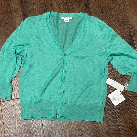 Liz Claiborne Green V-Neck Cardigan Sweater Brand New - Picture 1 of 5